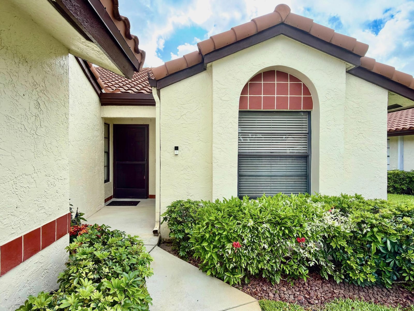 10975 Dolphin Palm Court B, Boynton Beach, FL 33437 photo 2