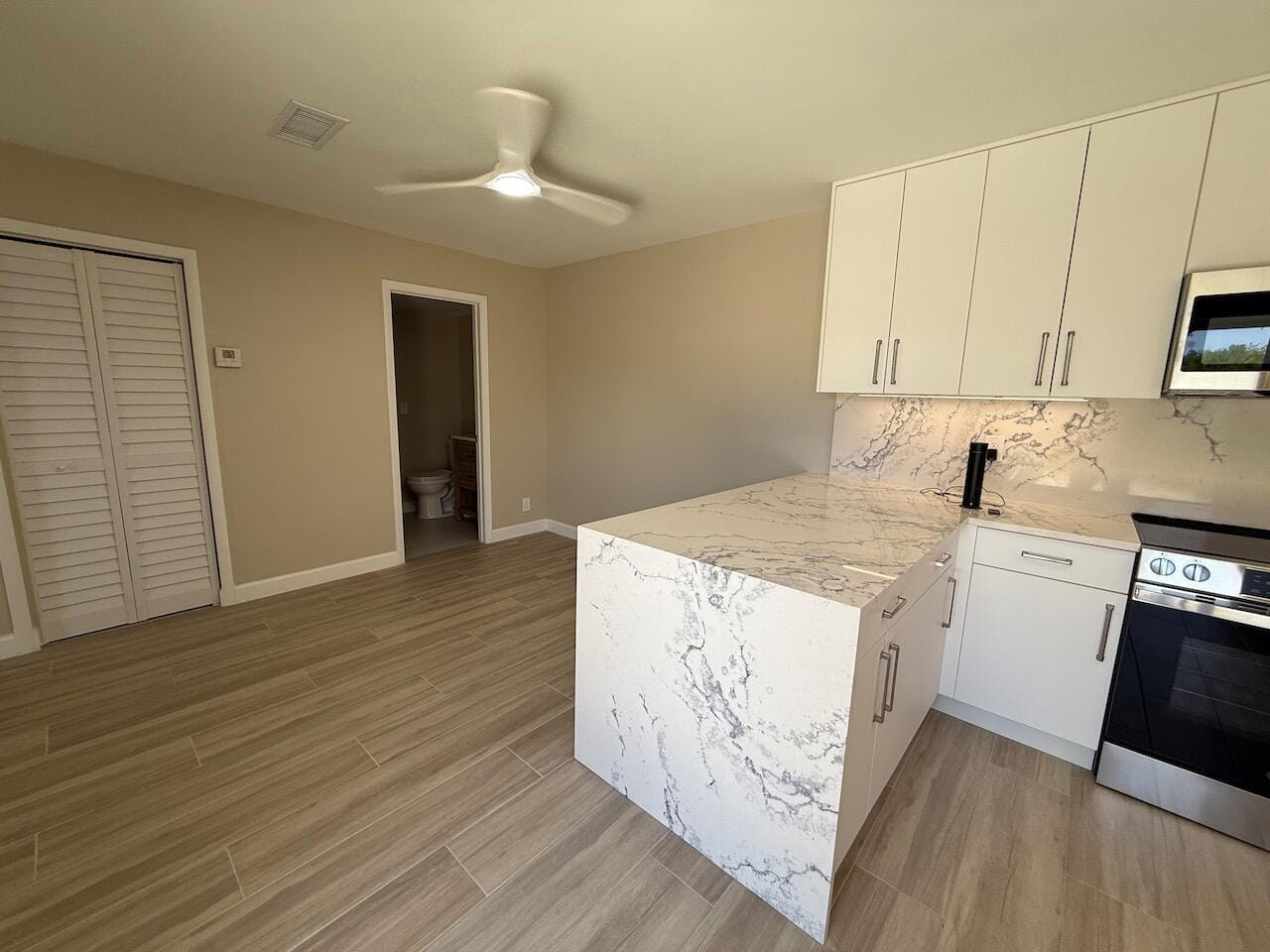 79 Lake Arbor Drive 79, Palm Springs, FL 33461 photo 15