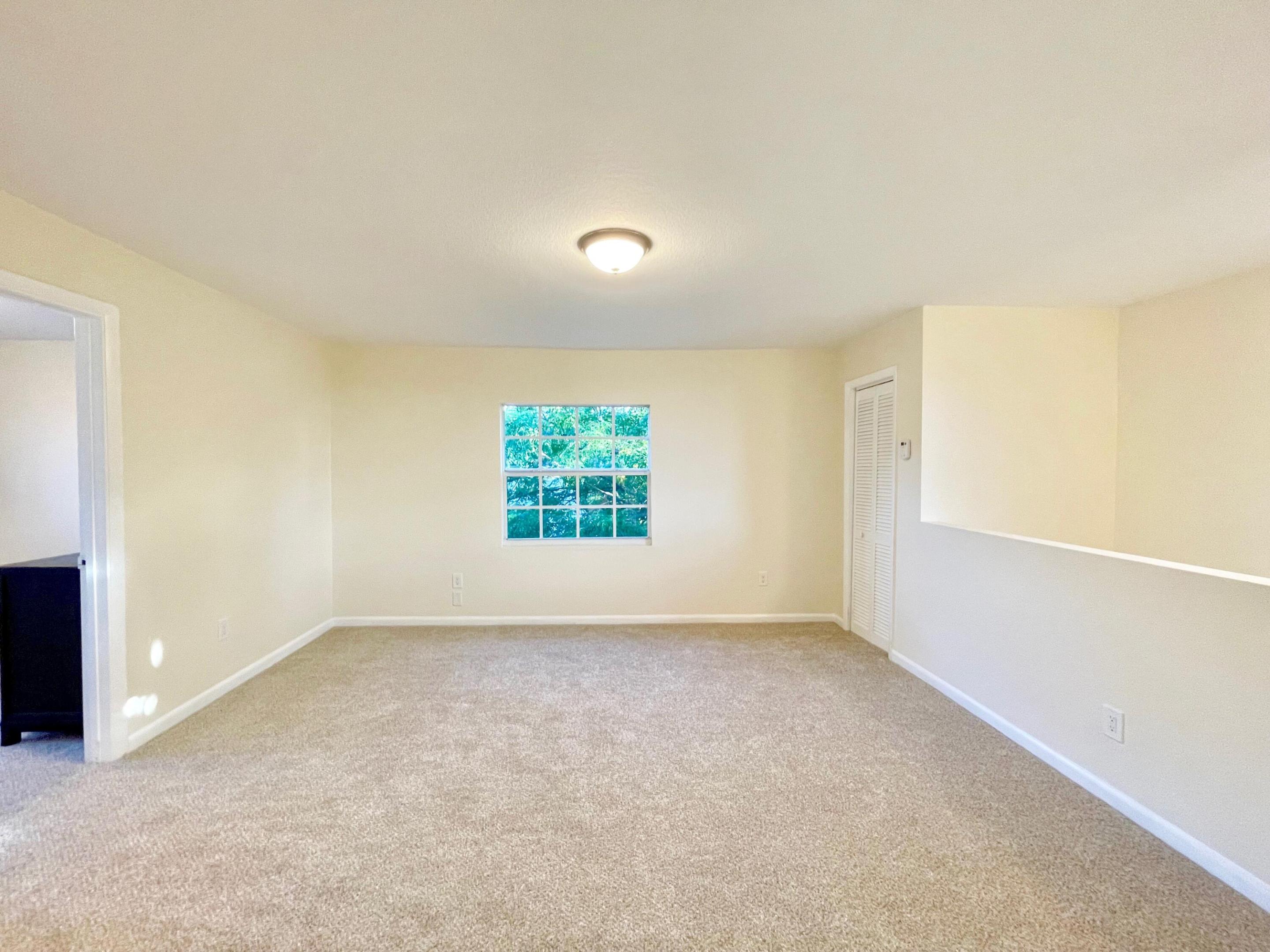 5555 Garden Avenue Apt. 707 (upstairs Apt.), West Palm Beach, FL 33405