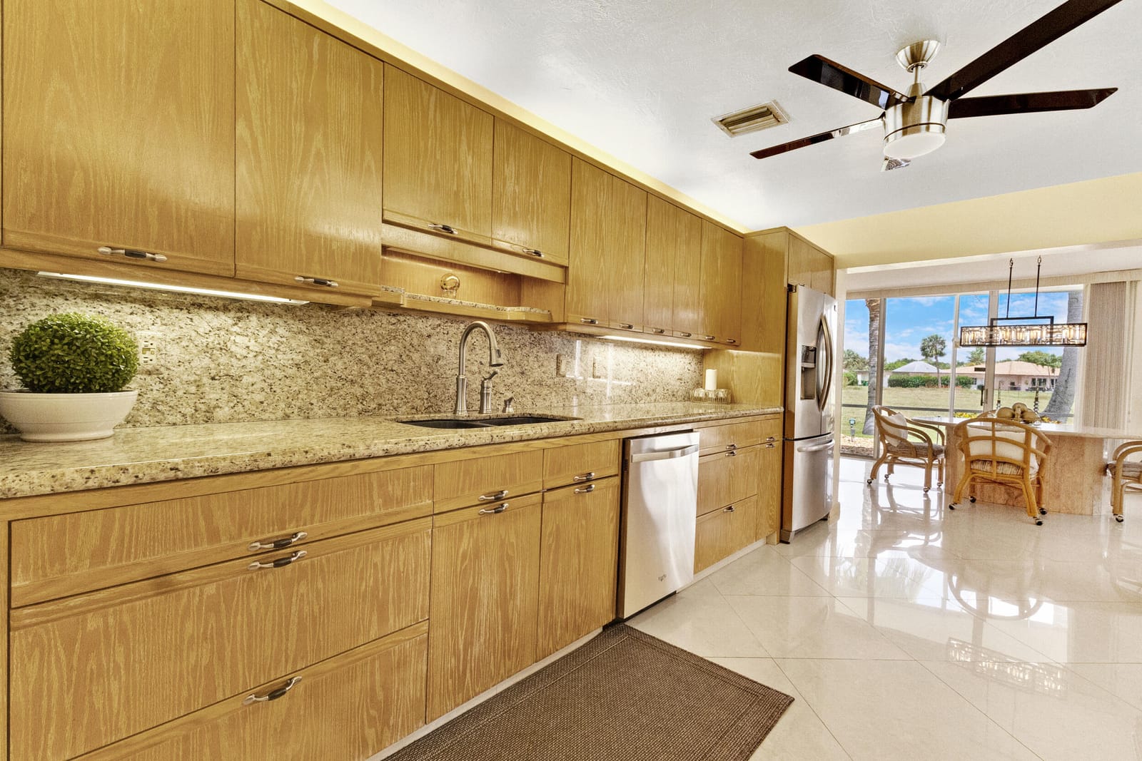 6201 Royal Poinciana Lane, Tamarac, FL 33319 photo 17