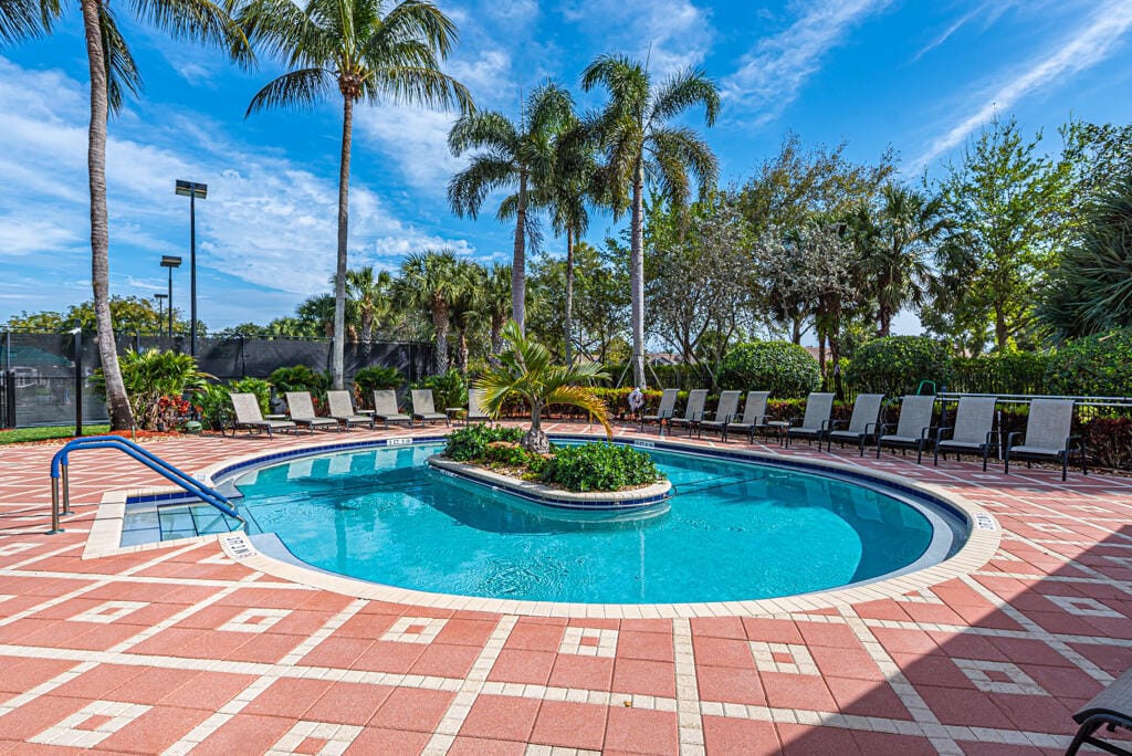8218 La Jolla Vista Lane, Lake Worth, FL 33467 photo 8