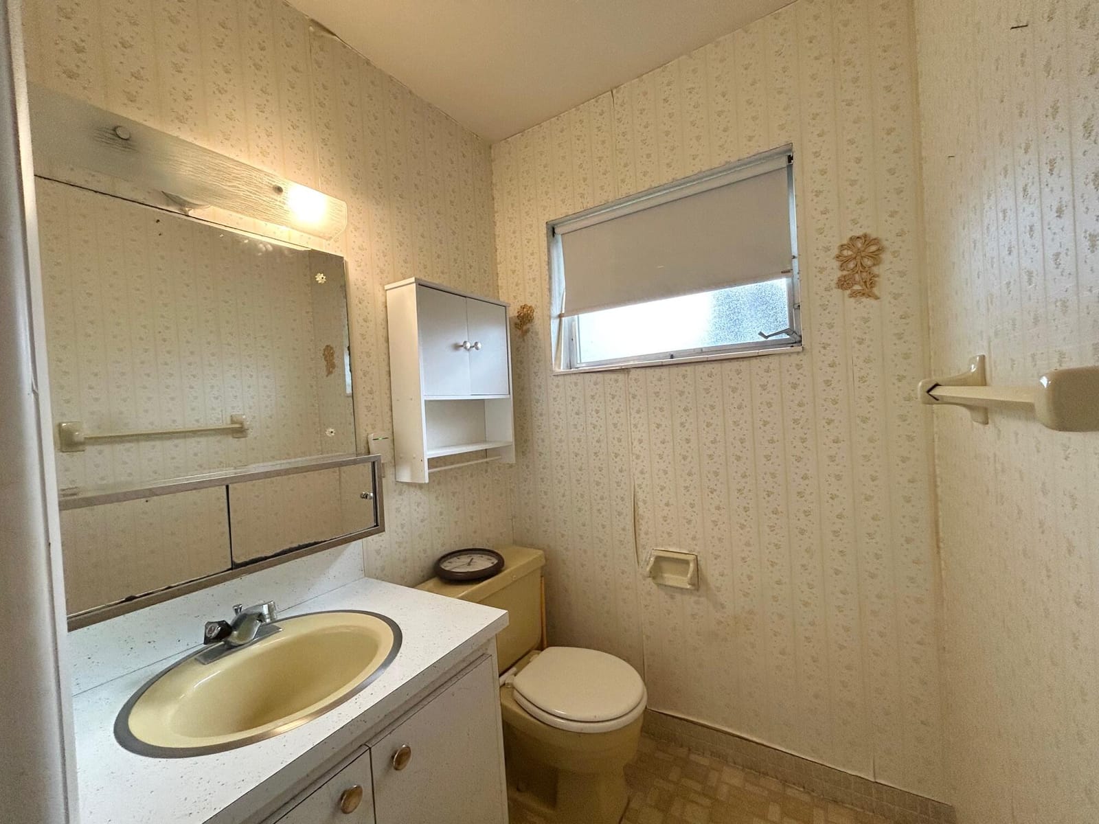 2805 Crosley Drive E G, West Palm Beach, FL 33415 photo 11