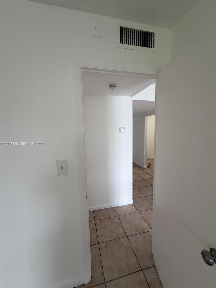 15205 NE 6th Avenue D303 — photo 12