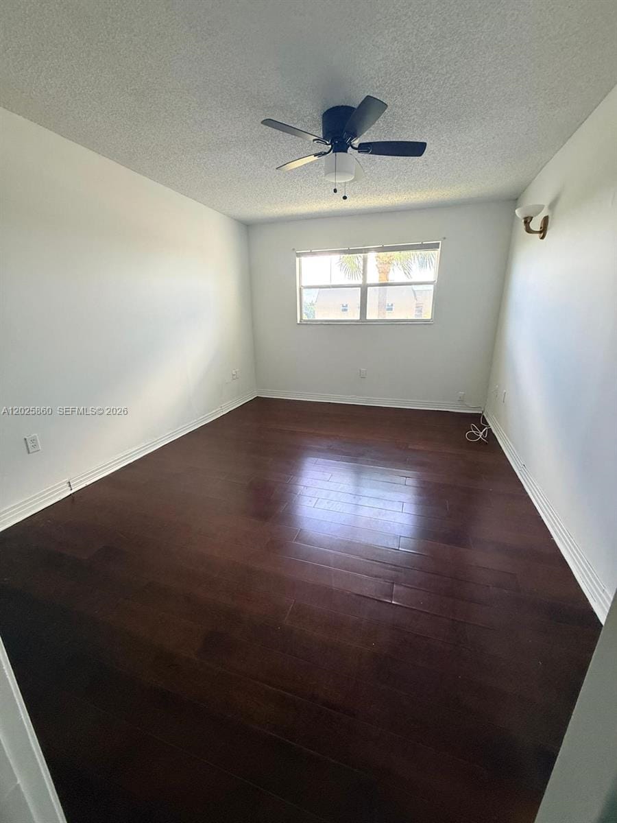 8595 Sunrise Lakes Boulevard 307 — photo 11