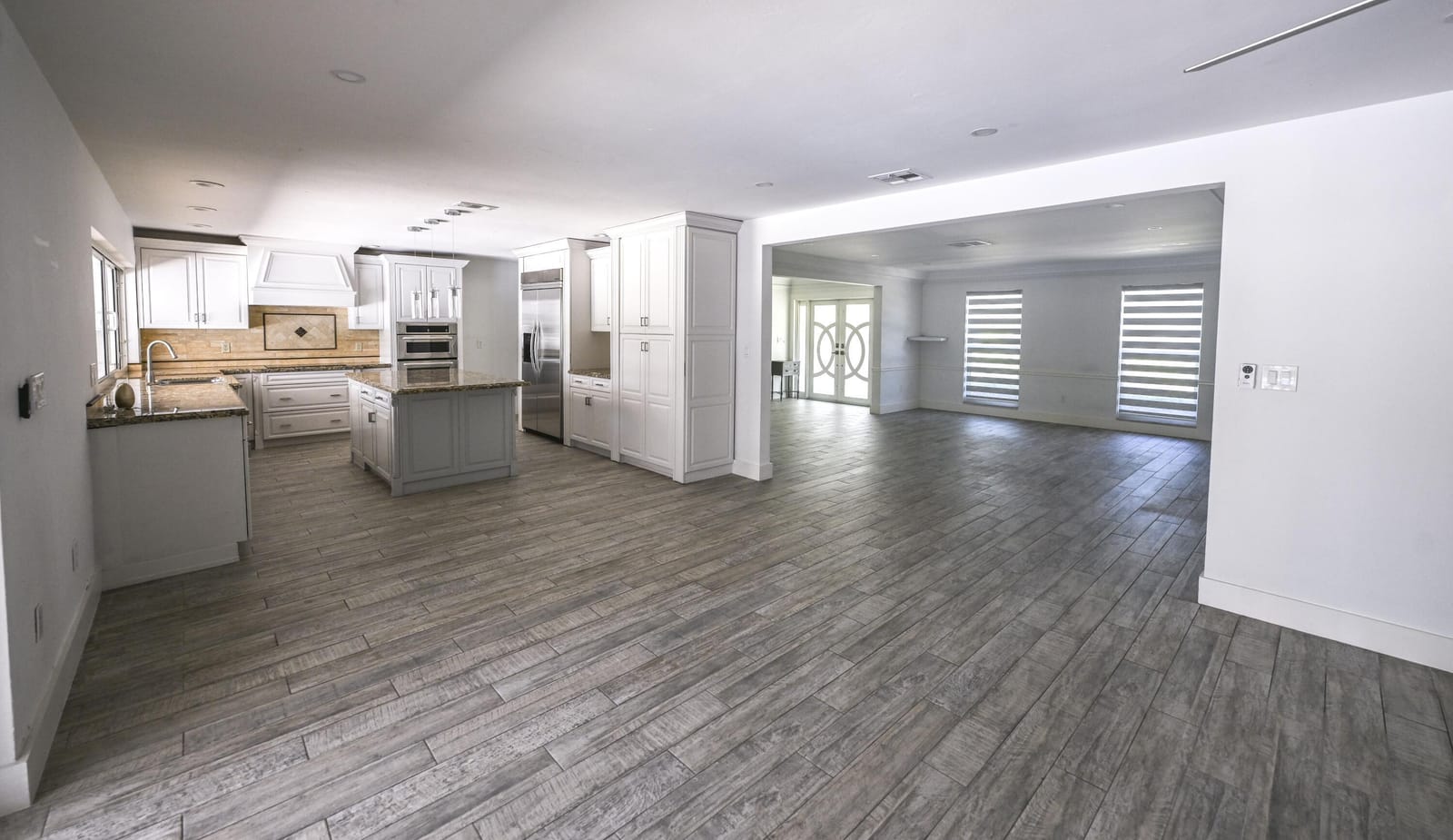 9010 S Lake Dasha Drive, Plantation, FL 33324 photo 11