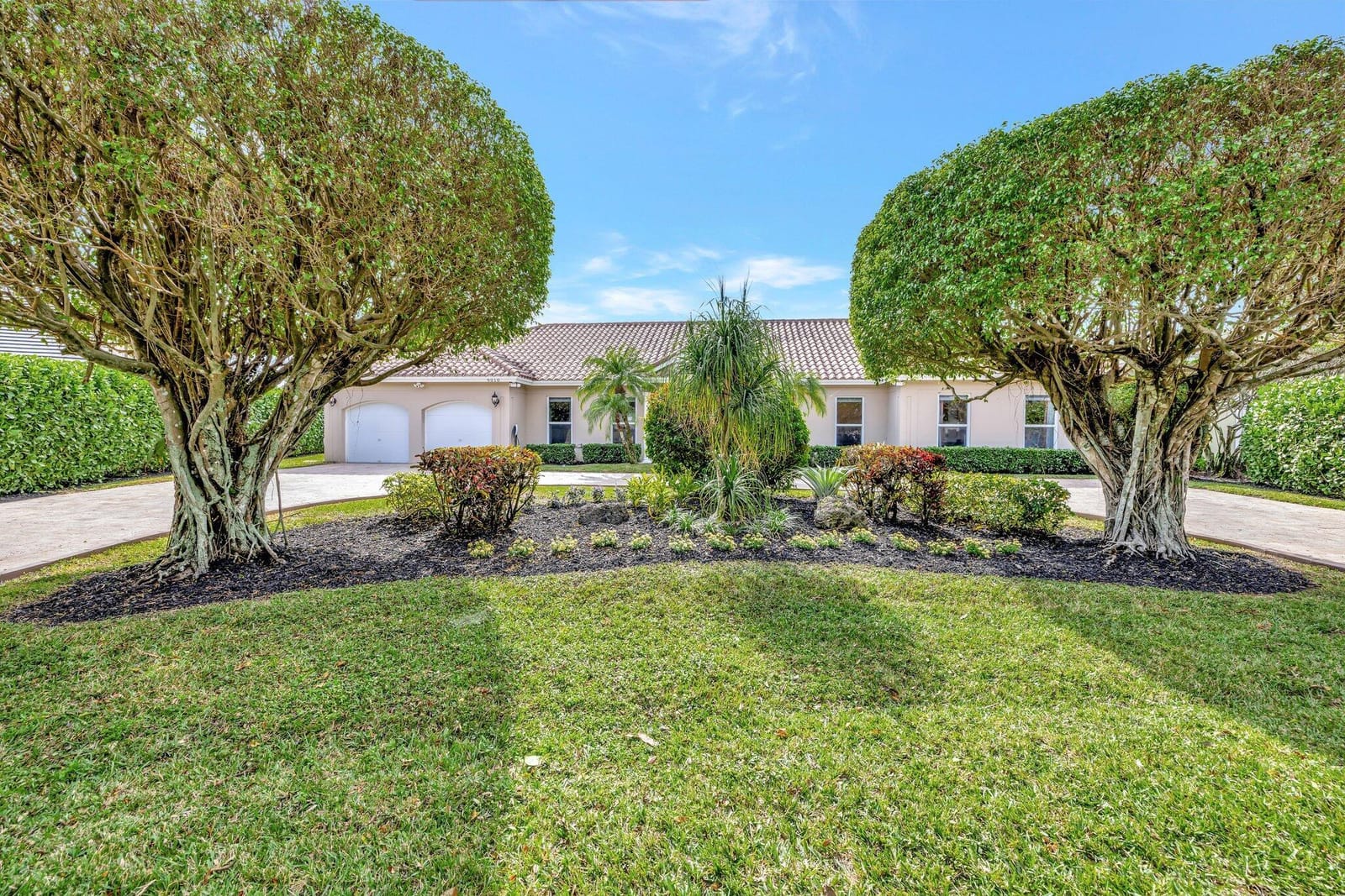 9010 S Lake Dasha Drive, Plantation, FL 33324 photo 14