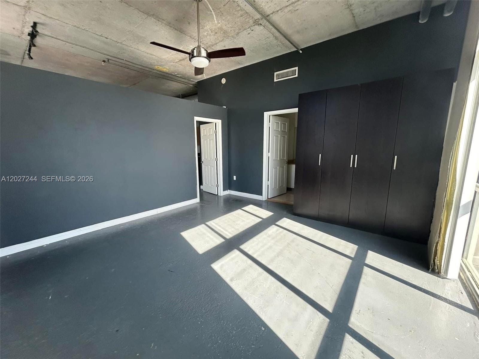 2100 Van Buren Street 506 — photo 8