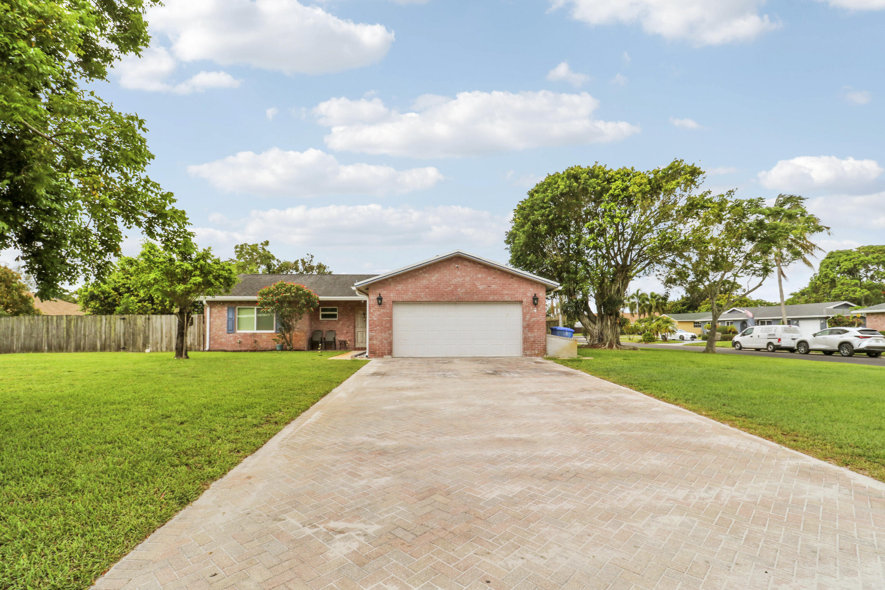 98 Pintail Court, Royal Palm Beach, FL 33411, Royal Palm Beach