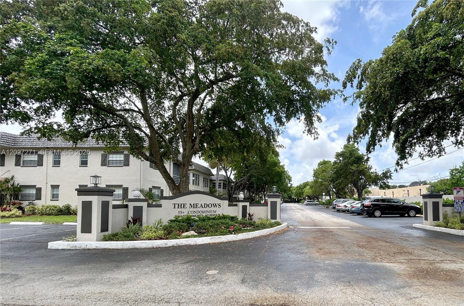 5621 SW 2nd Court 101, Margate, FL 33068 photo 2