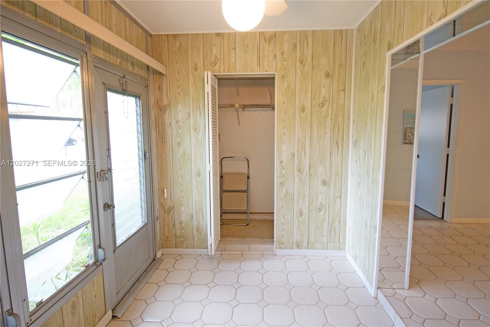 5621 SW 2nd Court 101, Margate, FL 33068 photo 7