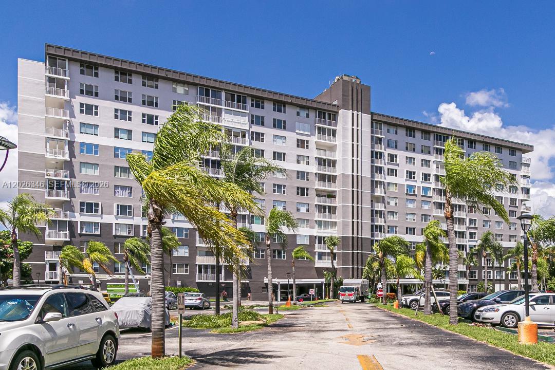 3850 Washington Street 409, Hollywood, FL 33021, Hollywood