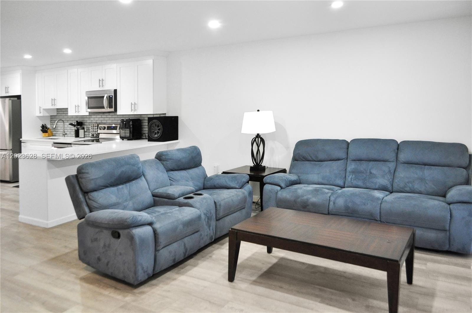 1021 Mockingbird Lane 202 — photo 5