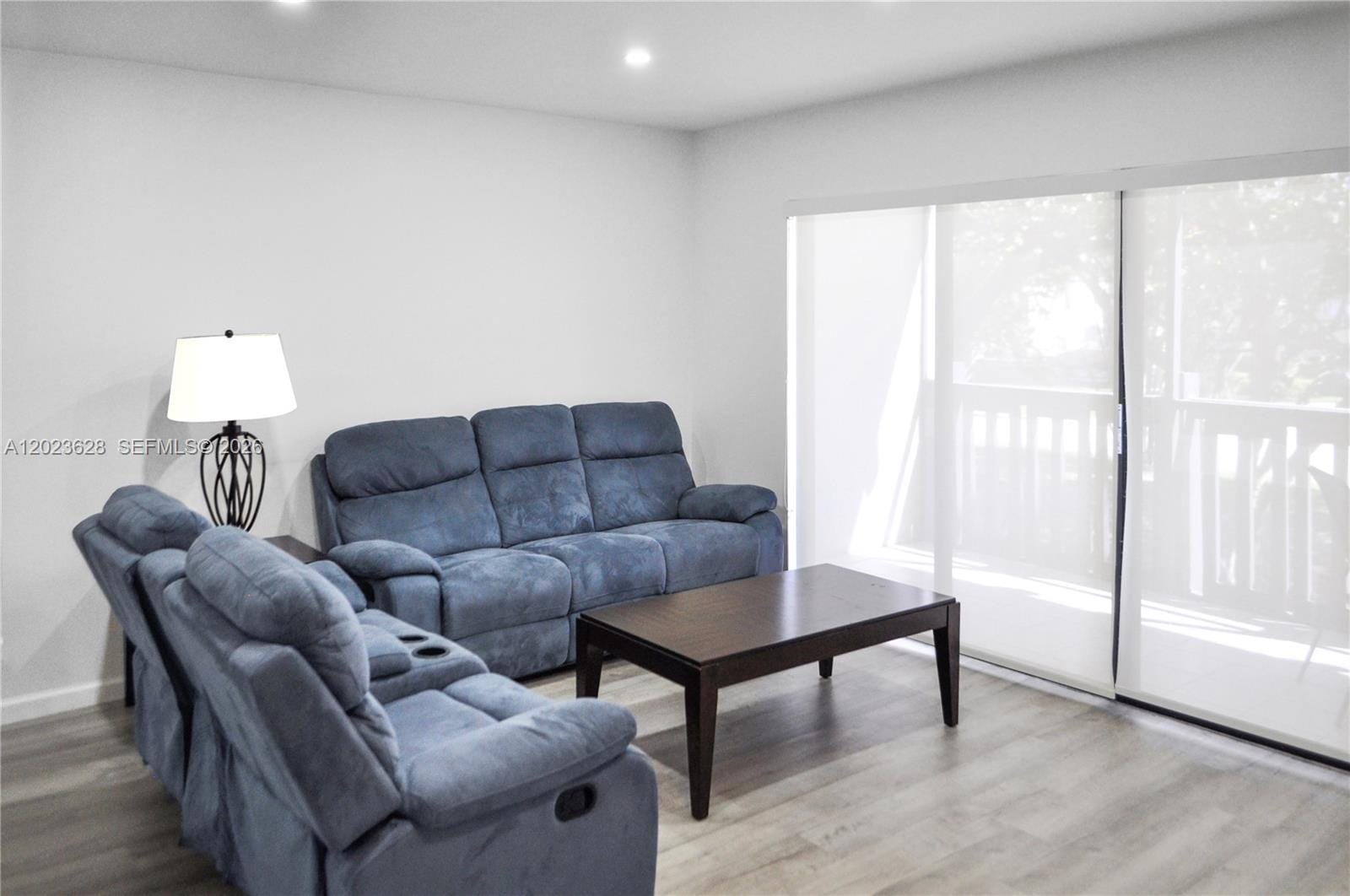 1021 Mockingbird Lane 202 — photo 8