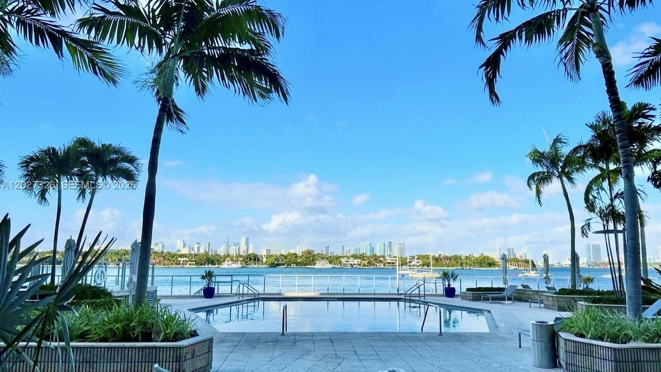 800 W Ave 924 924, Miami Beach, FL 33139, Miami Beach