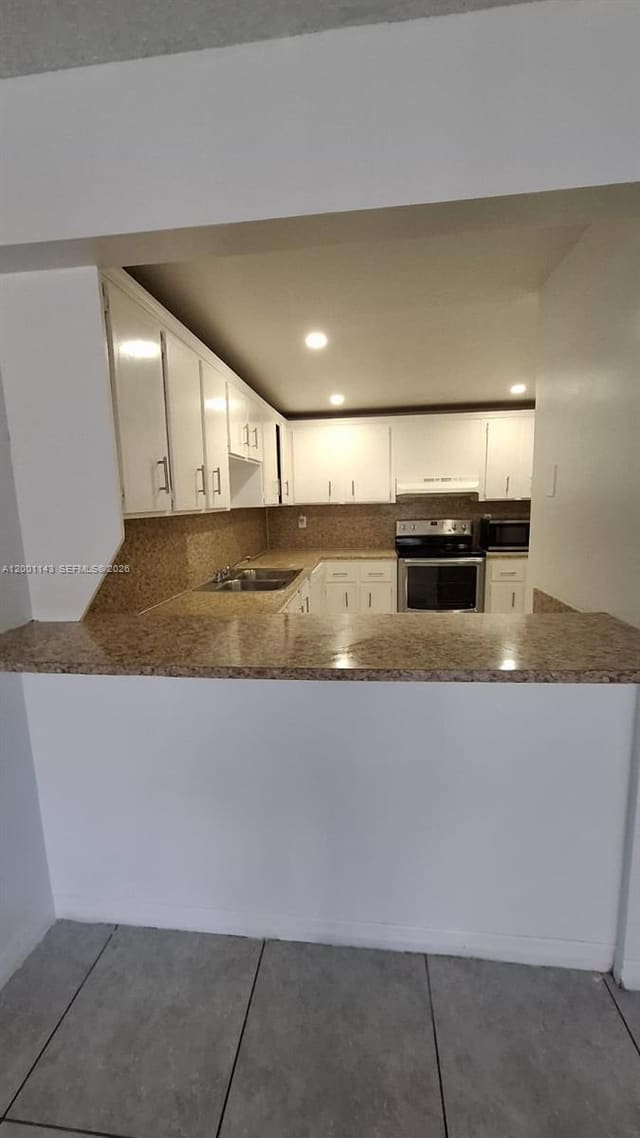 6950 Miami Gardens Drive 2-201, Hialeah, FL 33015