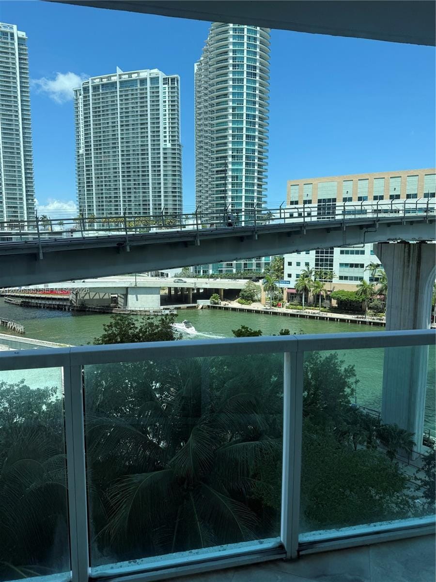 31 SE 5th Street 705, Miami, FL 33131 photo 14