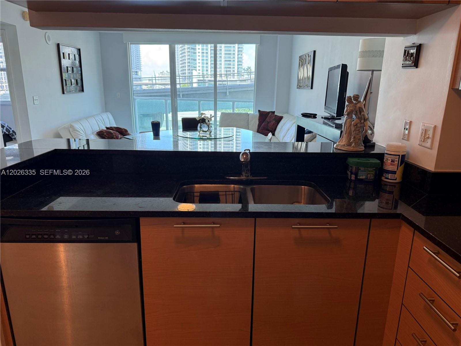31 SE 5th Street 705, Miami, FL 33131 photo 16