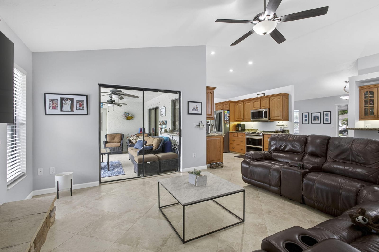 559 Azure Avenue, Wellington, FL 33414 photo 12