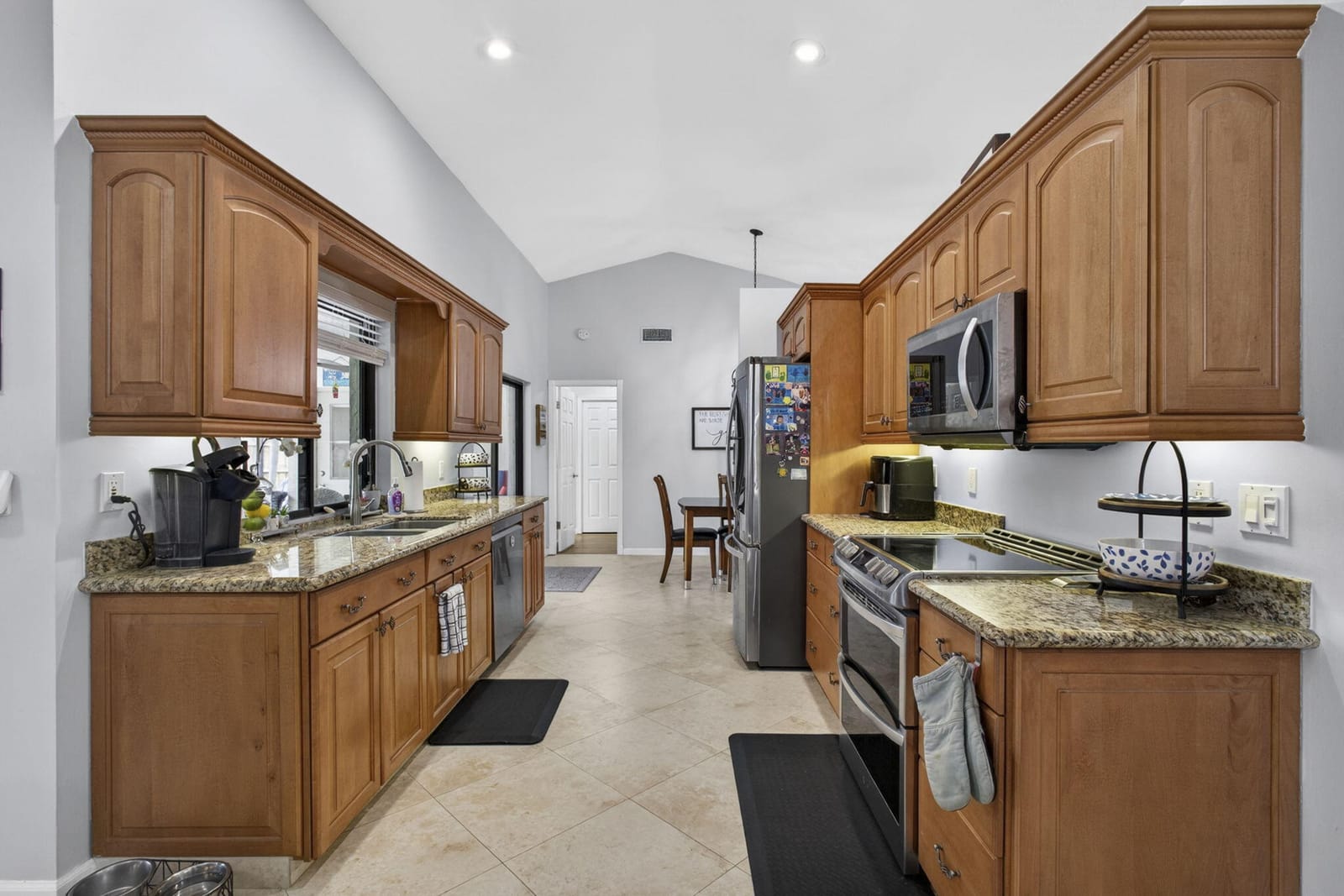 559 Azure Avenue, Wellington, FL 33414 photo 13