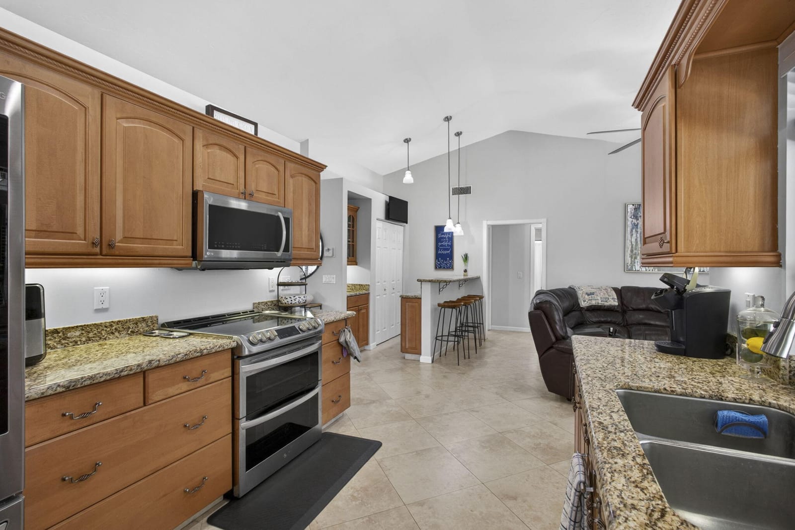 559 Azure Avenue, Wellington, FL 33414 photo 17
