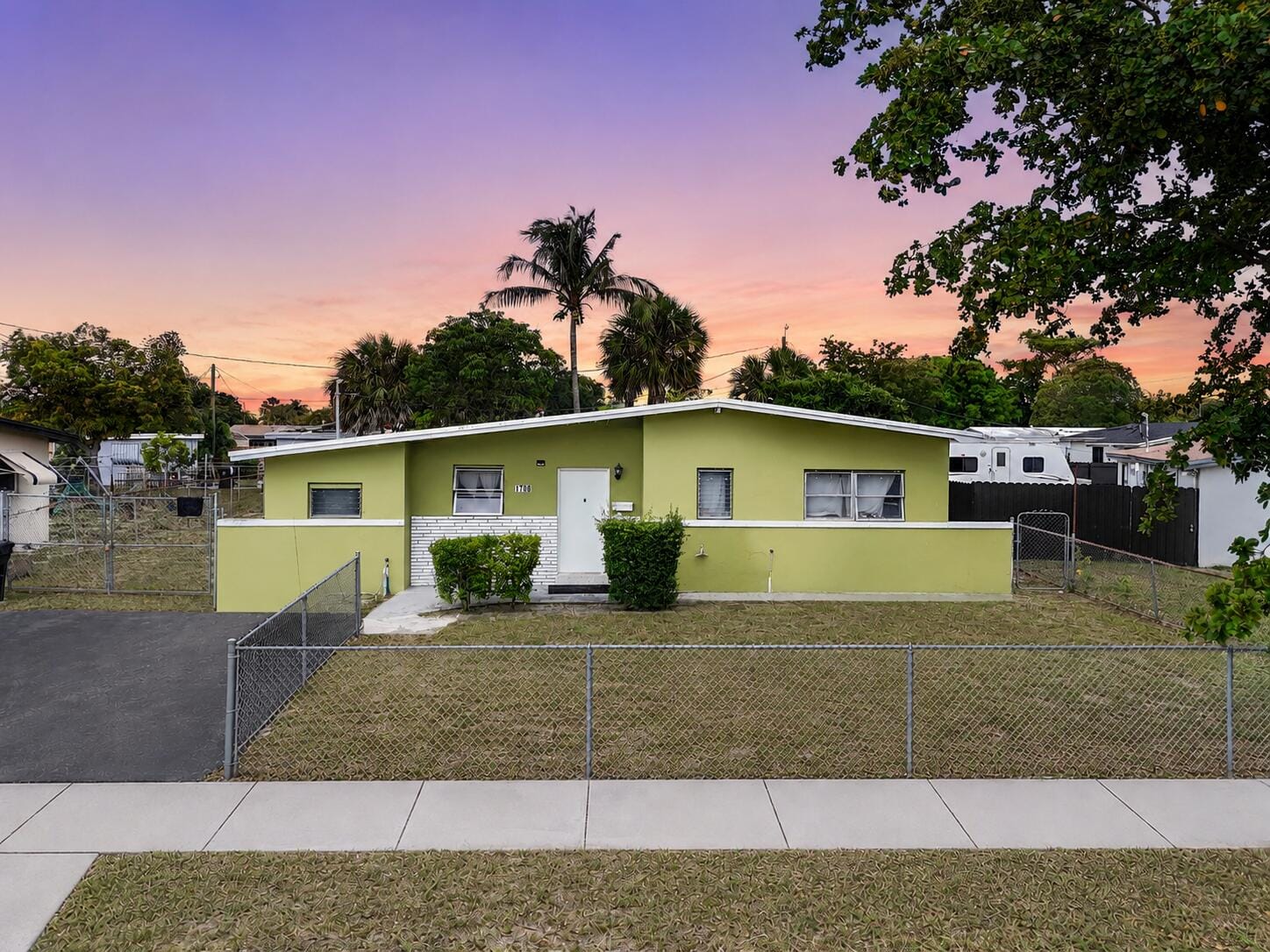 1706 NW 26th Avenue, Fort Lauderdale, FL 33311 photo 1
