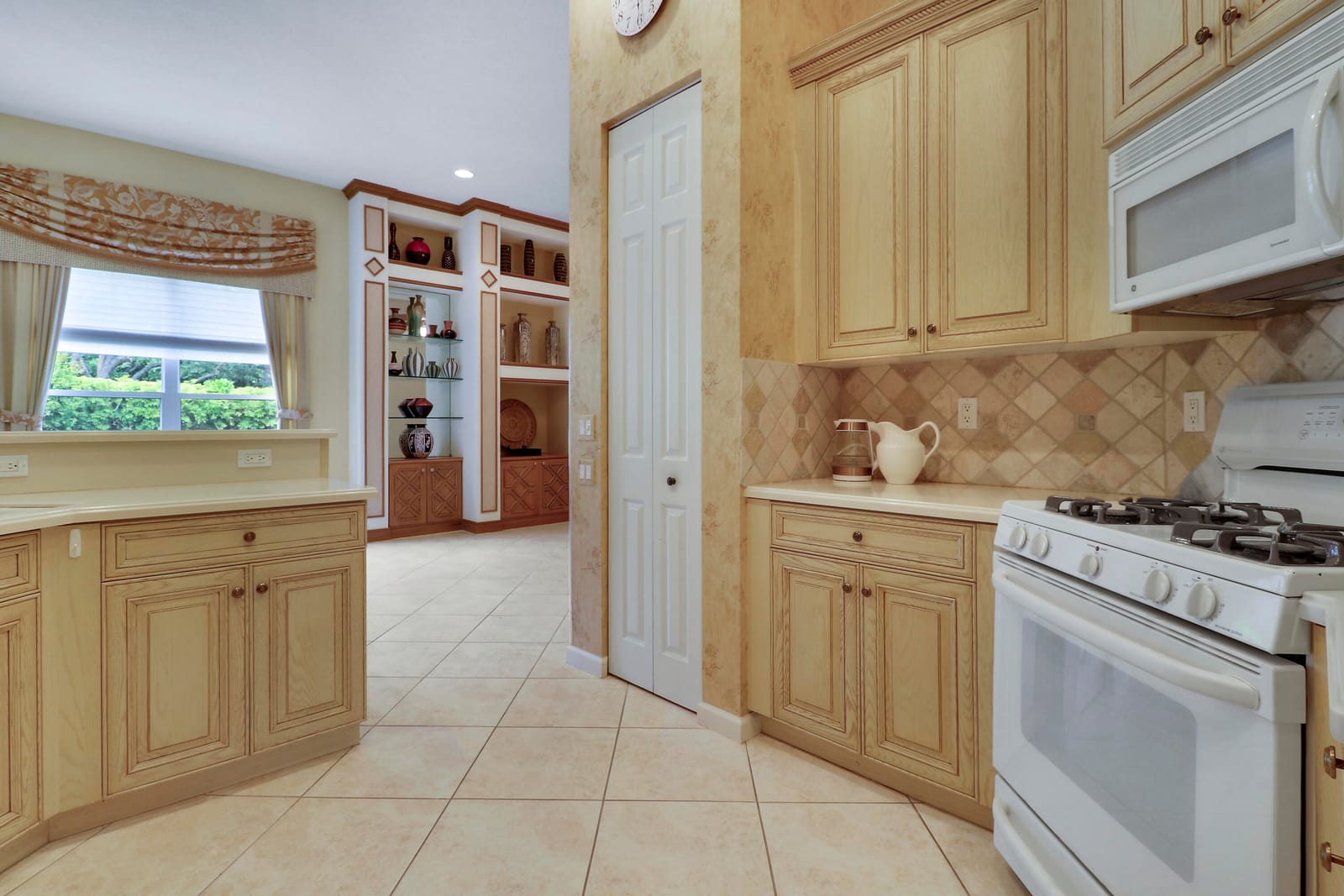 108 NW Lawton Road — photo 11