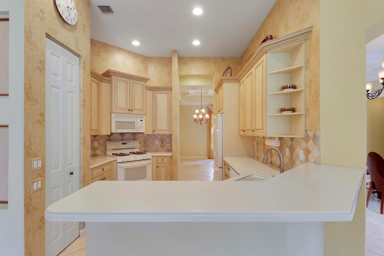 108 NW Lawton Road — photo 8