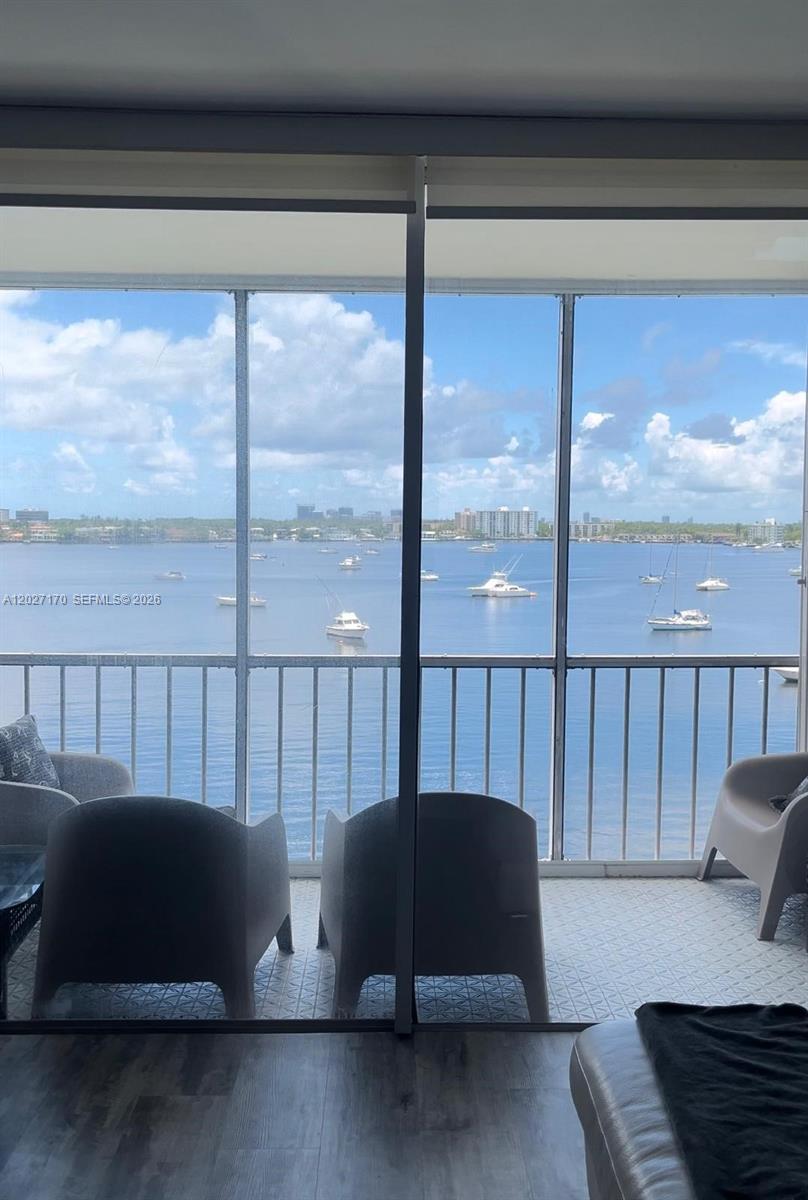 2910 Point East Drive M609, Aventura, FL 33160, Aventura