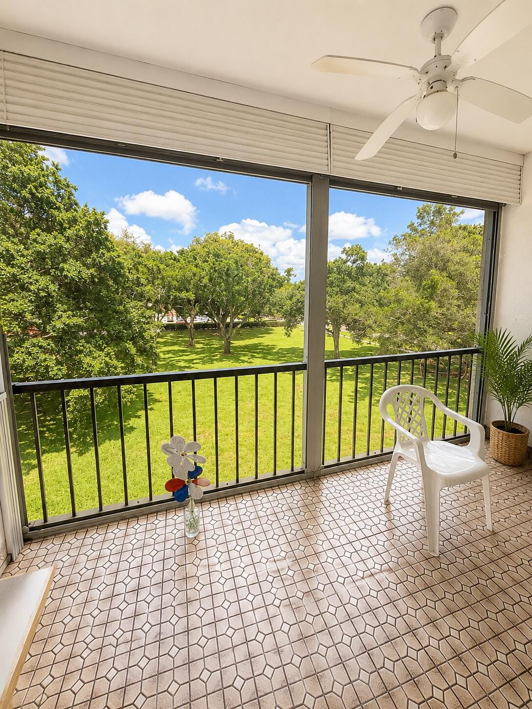 8990 S Hollybrook Boulevard 302, Pembroke Pines, FL 33025 photo 6