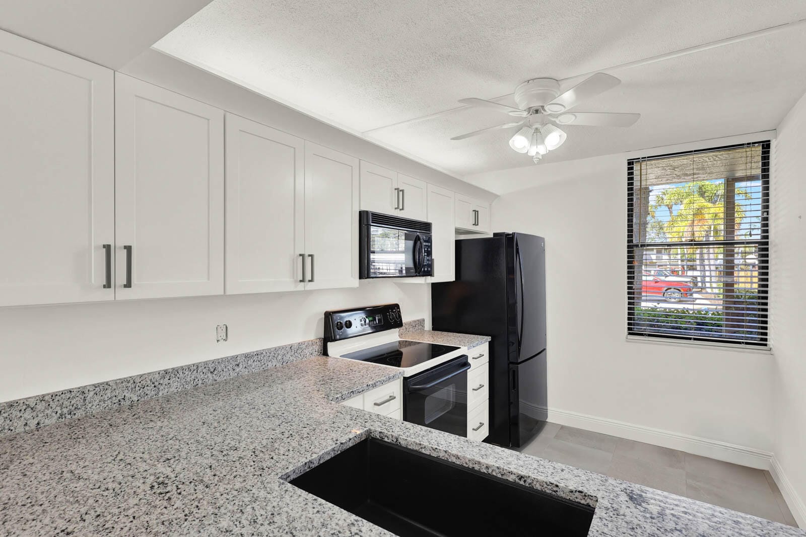1950 SW Palm City Road 9102 — photo 12