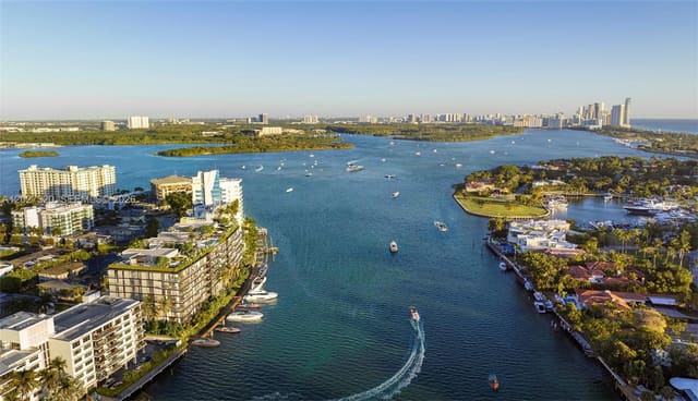 10141 E Bay Harbor Drive 301, Bay Harbor Islands, FL 33154