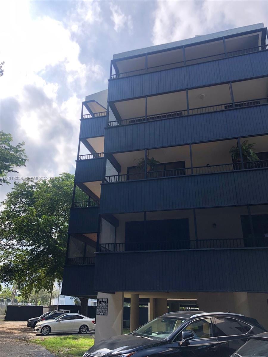 16220 NW 2nd Avenue 410, Miami, FL 33169 photo 1