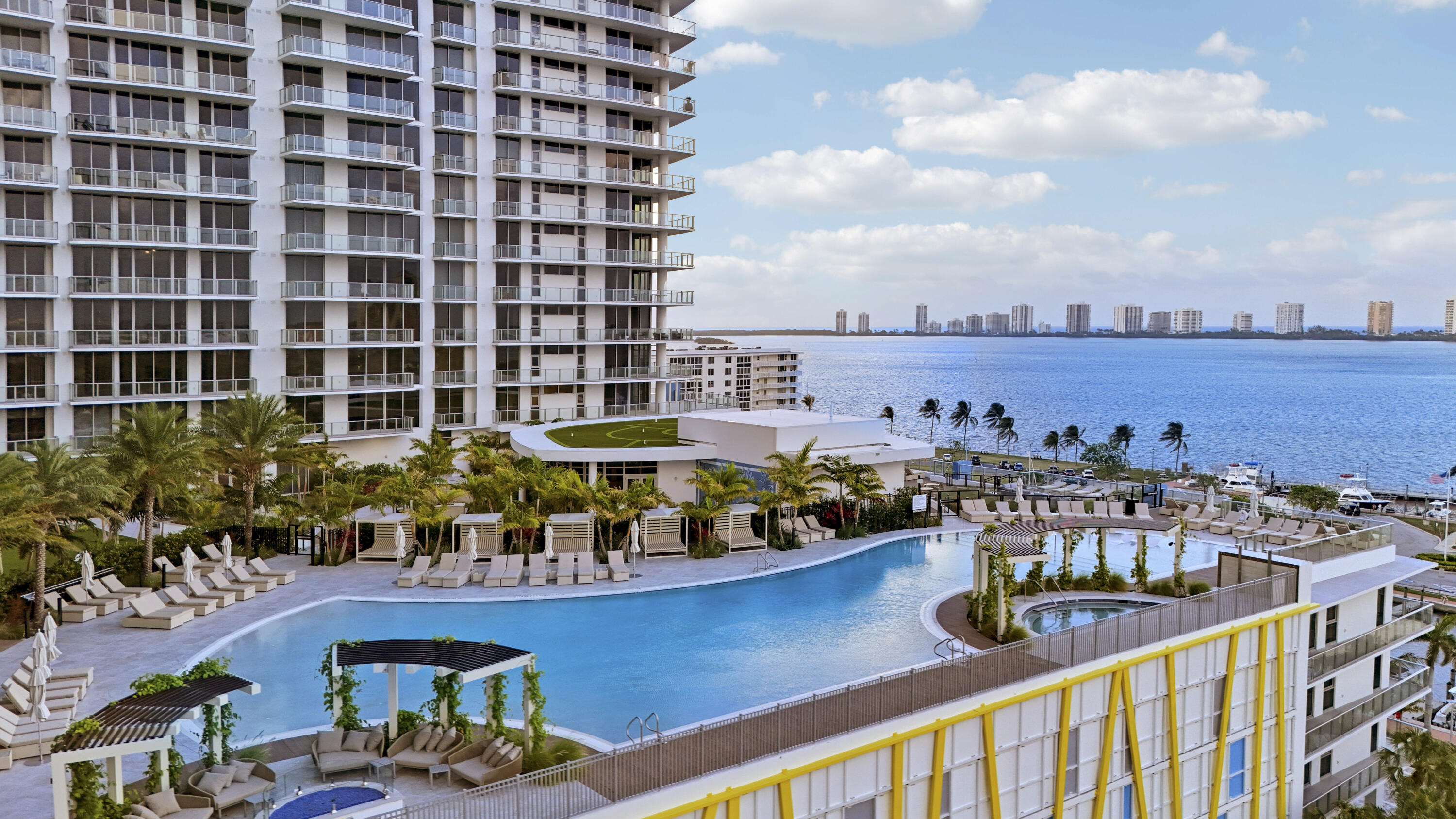 220 Lake Shore Drive 815, Lake Park, FL 33403, Lake Park