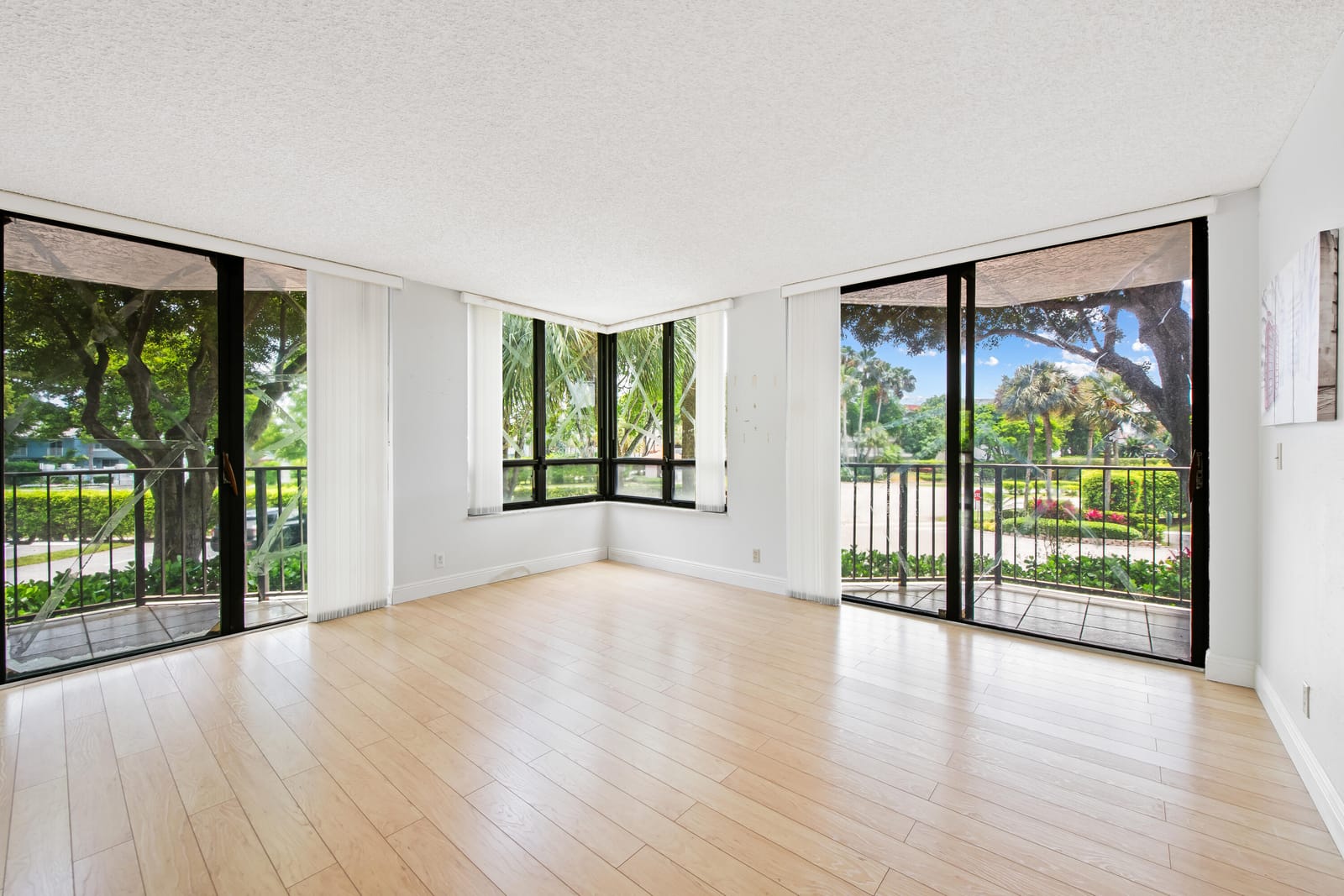 799 Jeffery Street 201, Boca Raton, FL 33487 photo 2