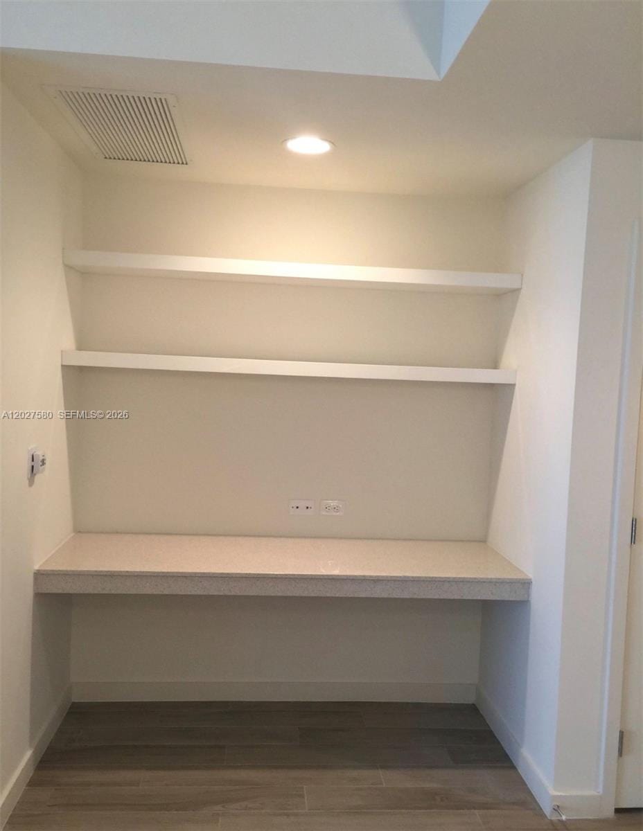 999 SW 1st Avenue 2005 — photo 3