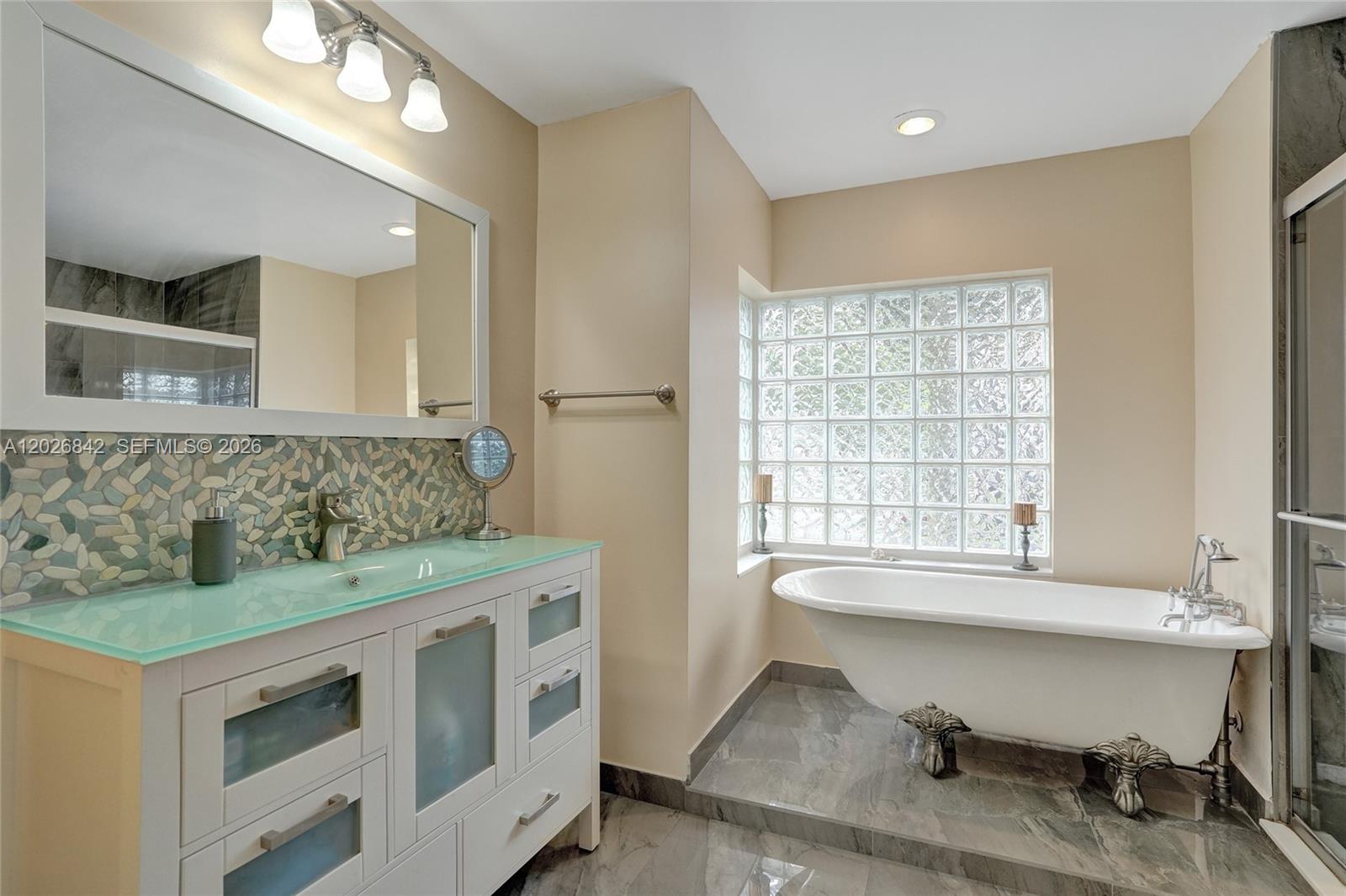10639 Lago Welleby Drive, Sunrise, FL 33351 photo 29