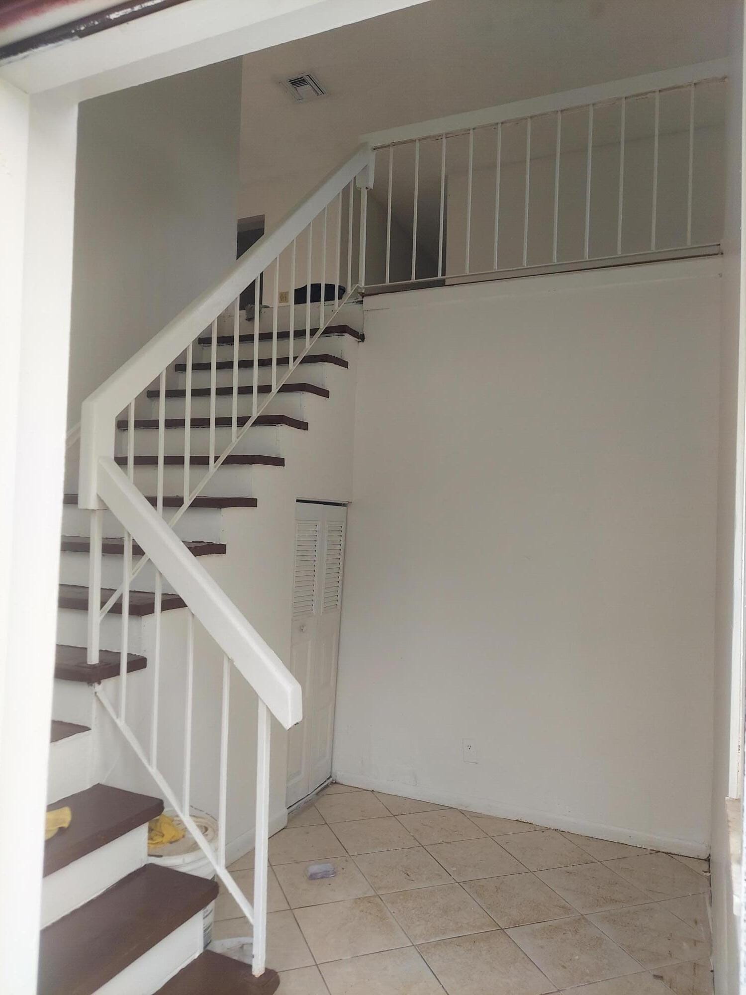 2215 NW 56th Avenue 3-e — photo 11