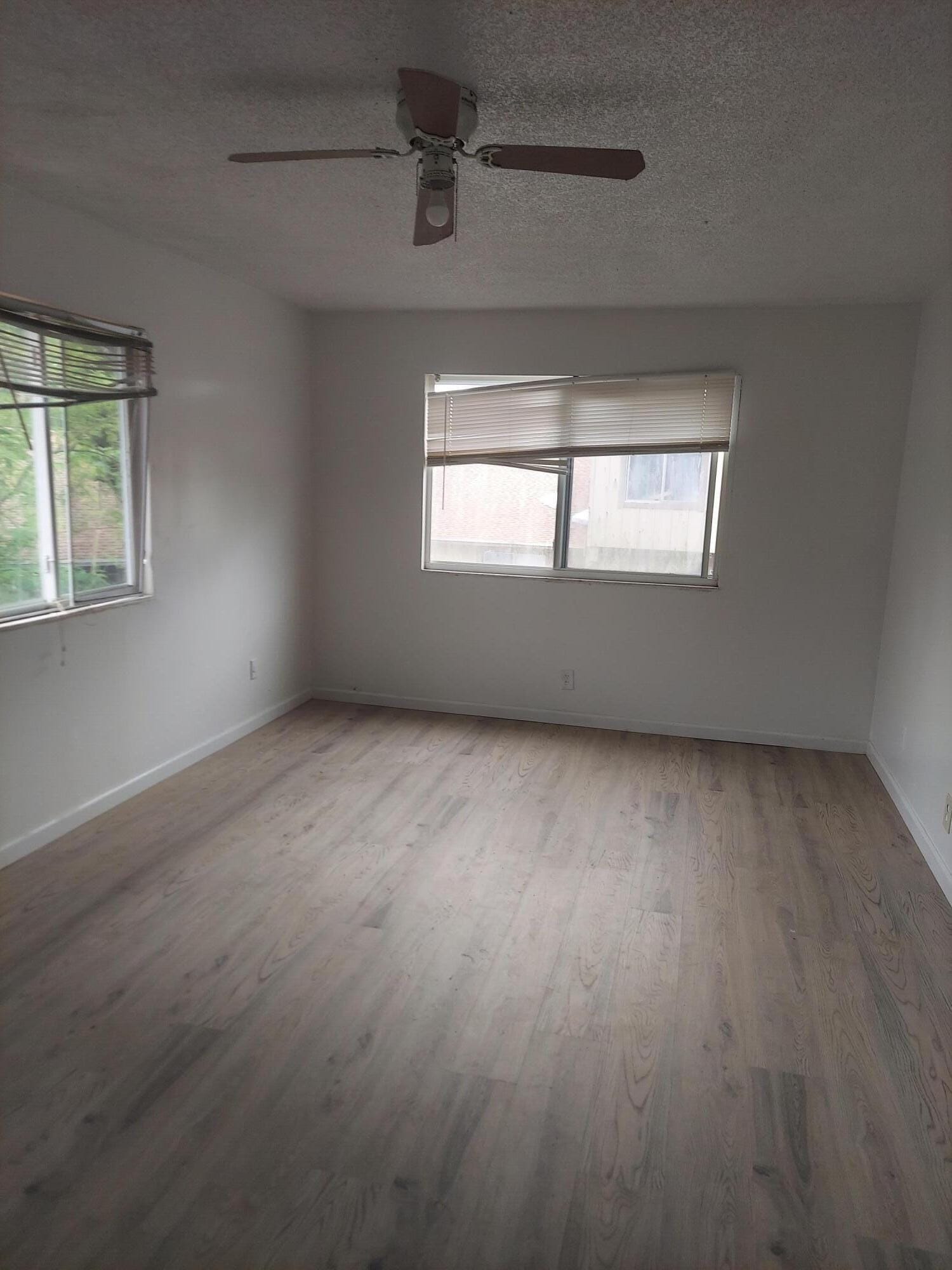 2215 NW 56th Avenue 3-e — photo 4