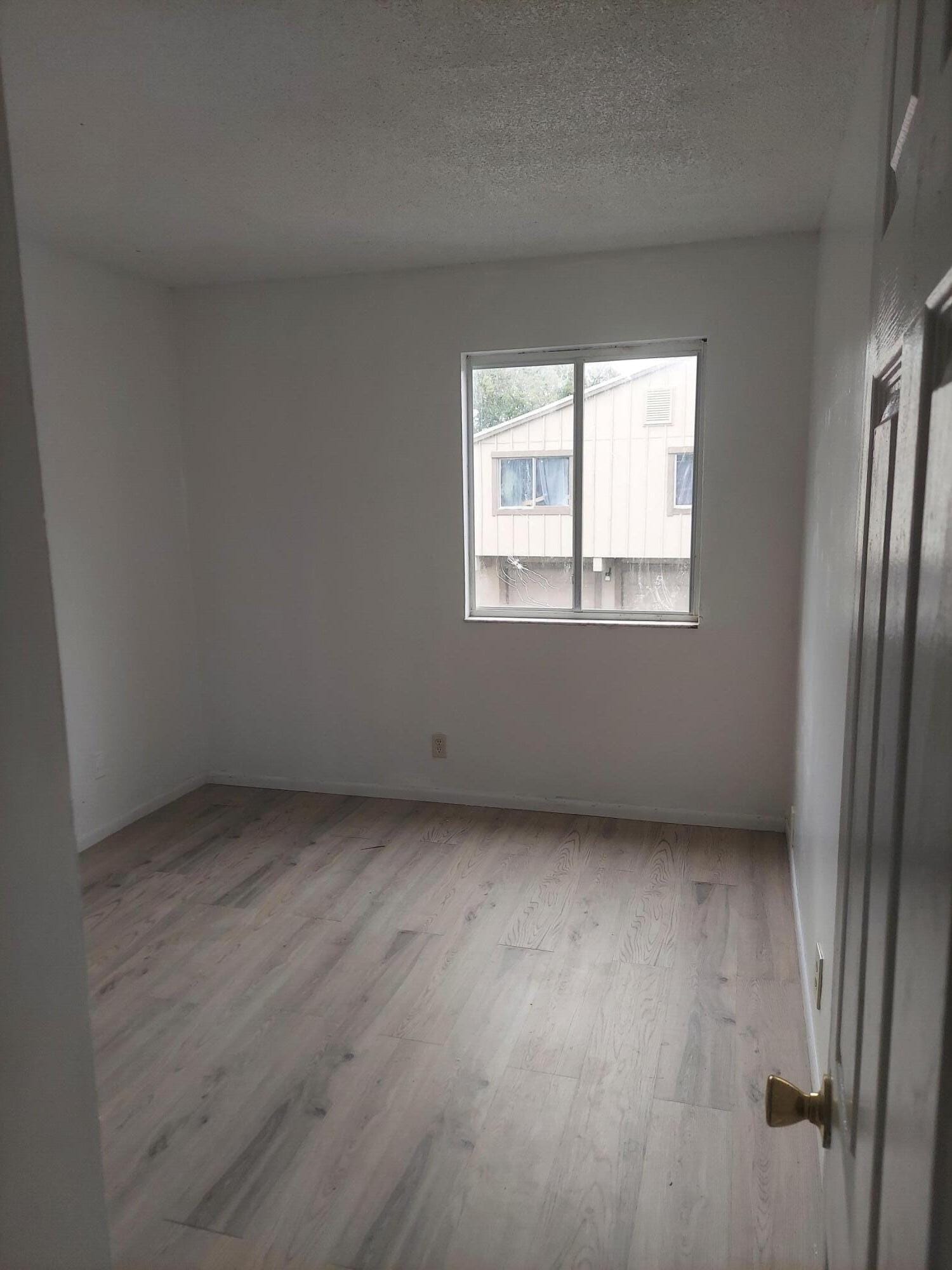 2215 NW 56th Avenue 3-e — photo 5
