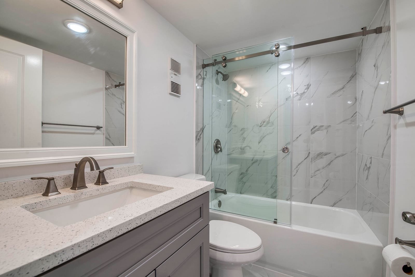 6795 Huntington Lane 406, Delray Beach, FL 33446 photo 8
