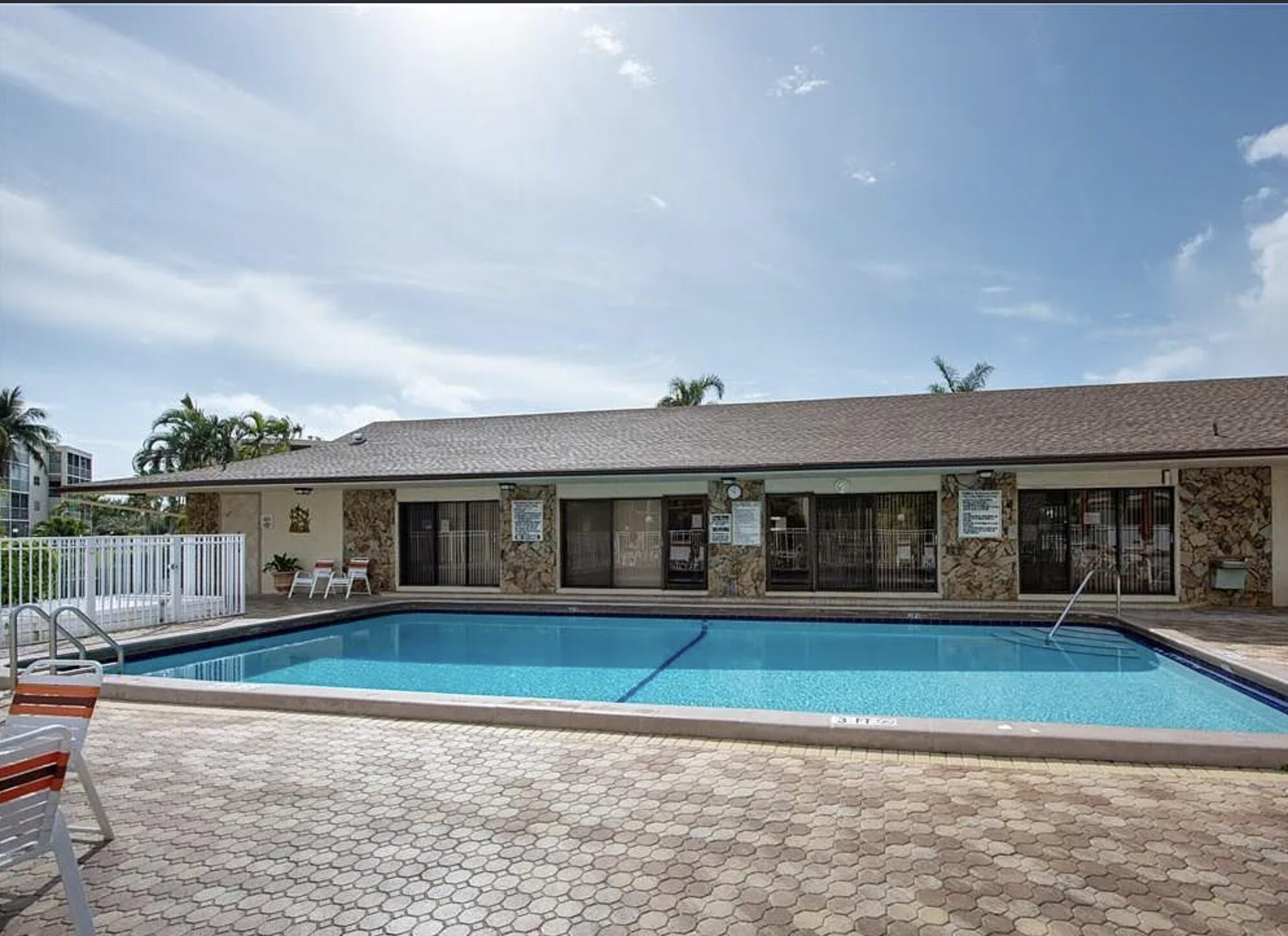 414 SE 10th Street 107, Dania Beach, FL 33004, Dania Beach