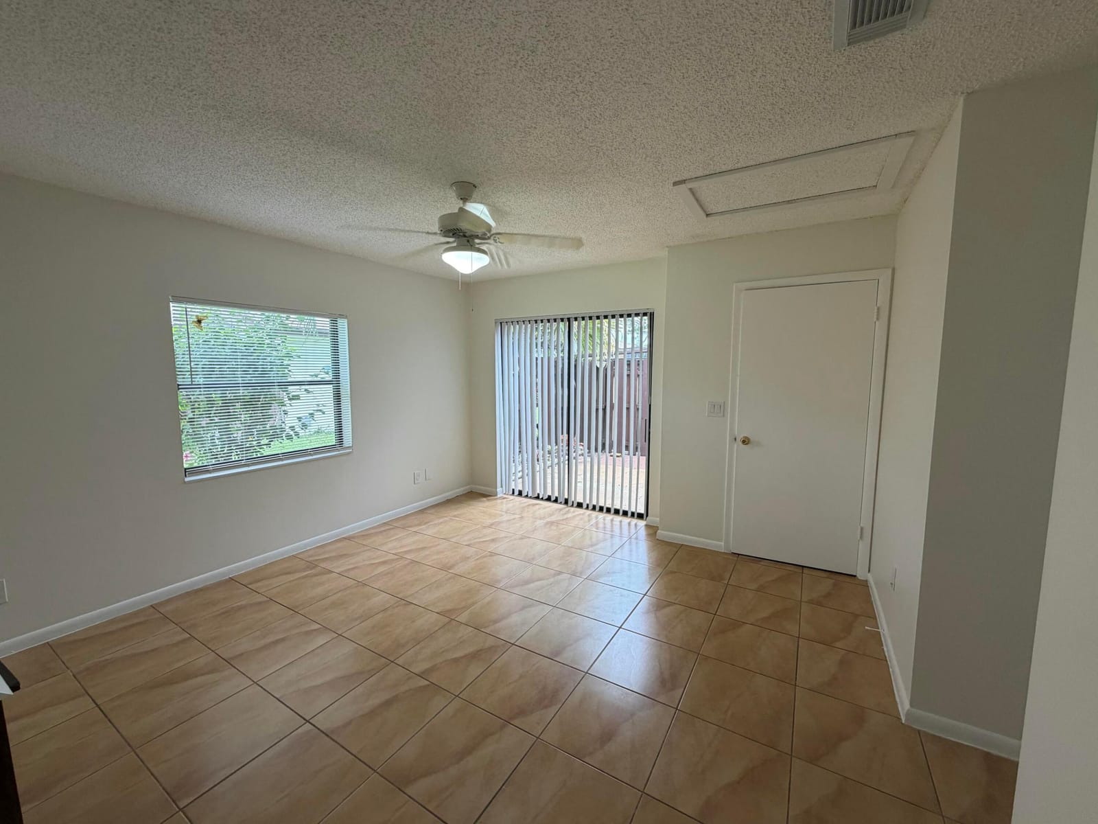 1823 Abbey Road, West Palm Beach, FL 33415 photo 5