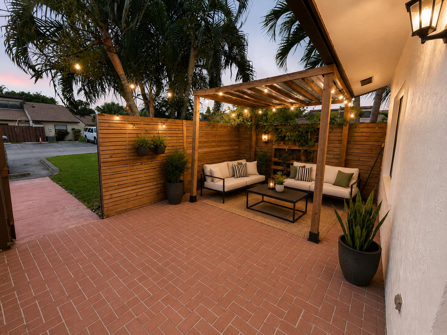1823 Abbey Road, West Palm Beach, FL 33415, West Palm Beach
