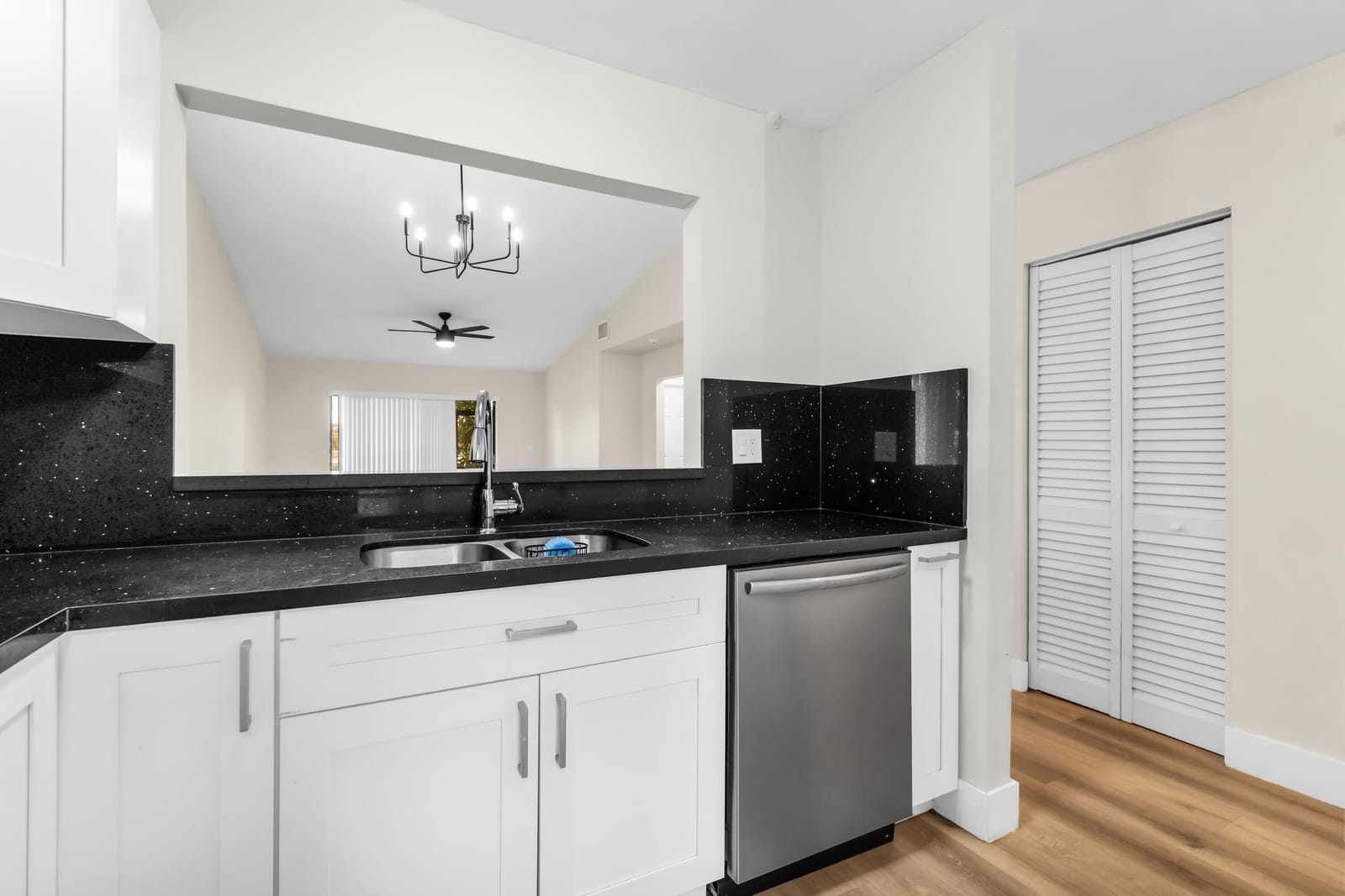 847 SW 118th Terrace 847, Davie, FL 33325 photo 9