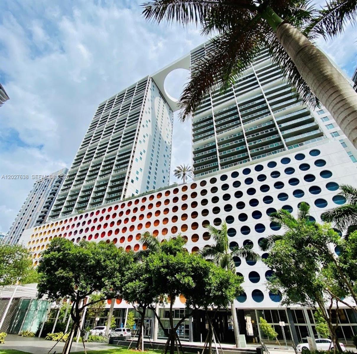 500 Brickell Avenue 3910, Miami, FL 33131, Miami