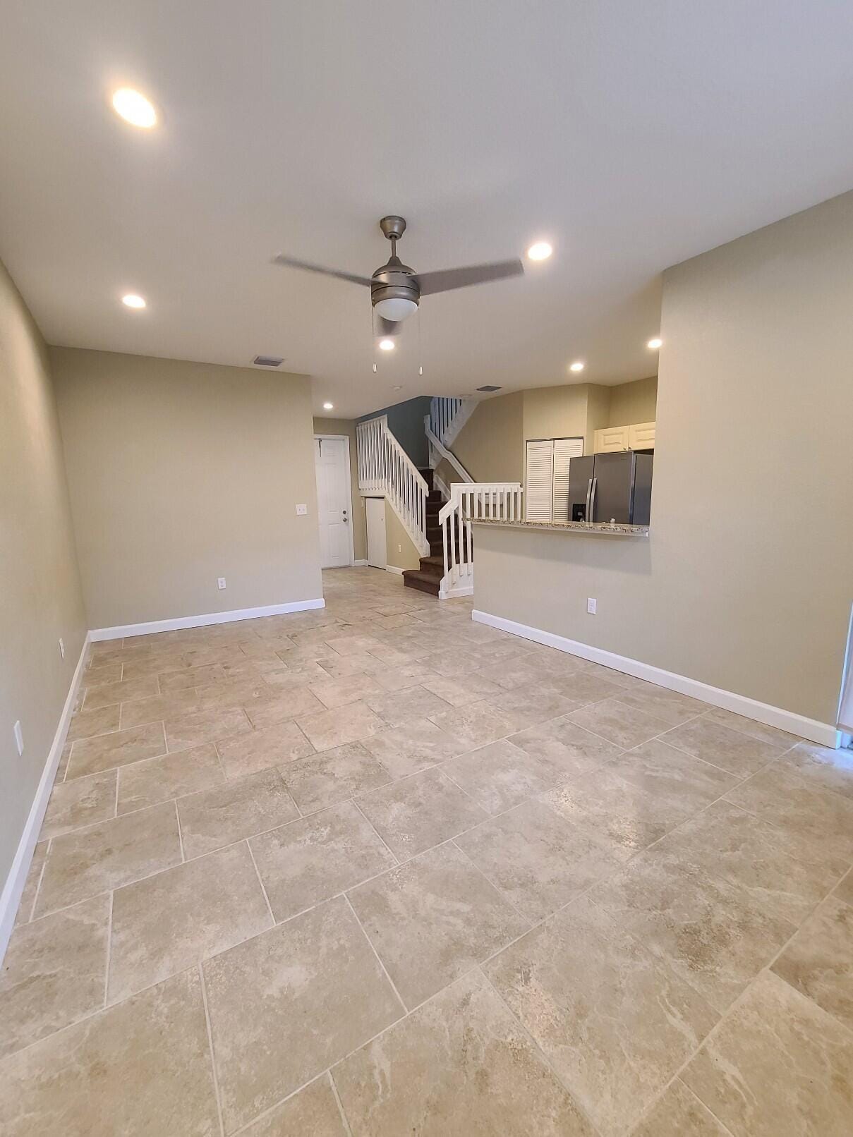 1952 Flamingo Place — photo 5