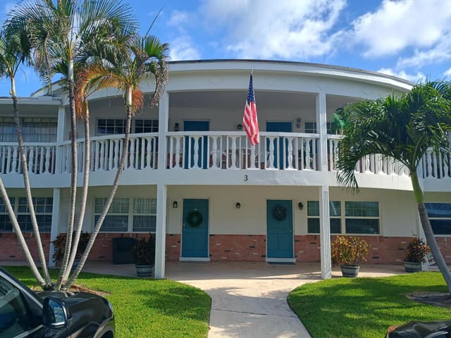 5505 N Ocean Boulevard 3-203, Ocean Ridge, FL 33435