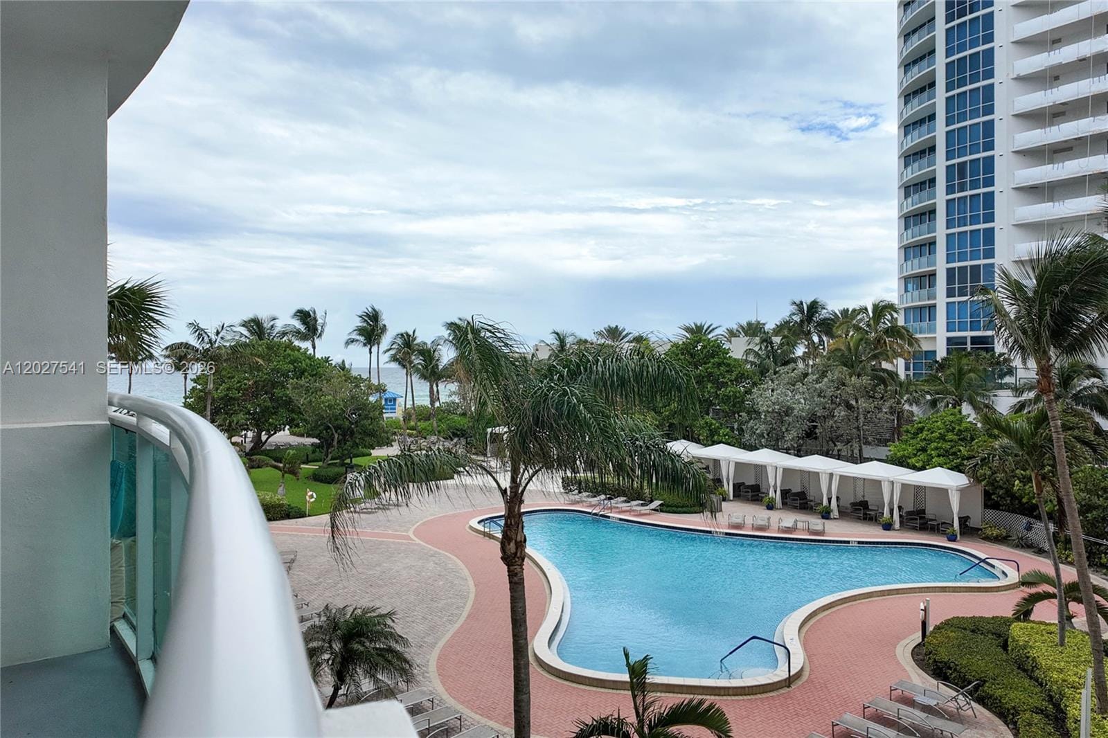 3001 S Ocean Drive 319 — photo 1
