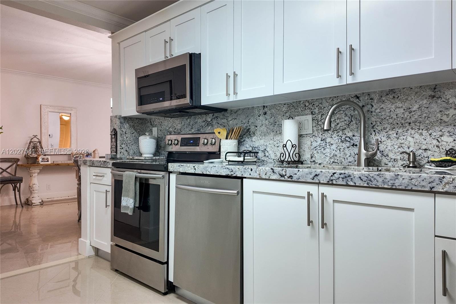 3001 S Ocean Drive 319 — photo 4