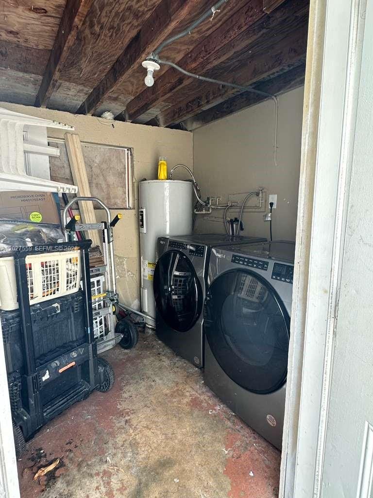 685 SW 7th Terrace — photo 8